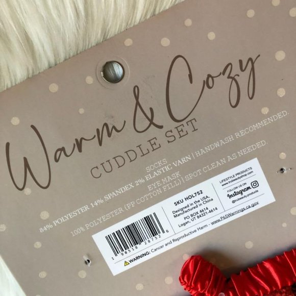 Warm & Cozy Cuddle Set - Picture 6 of 6